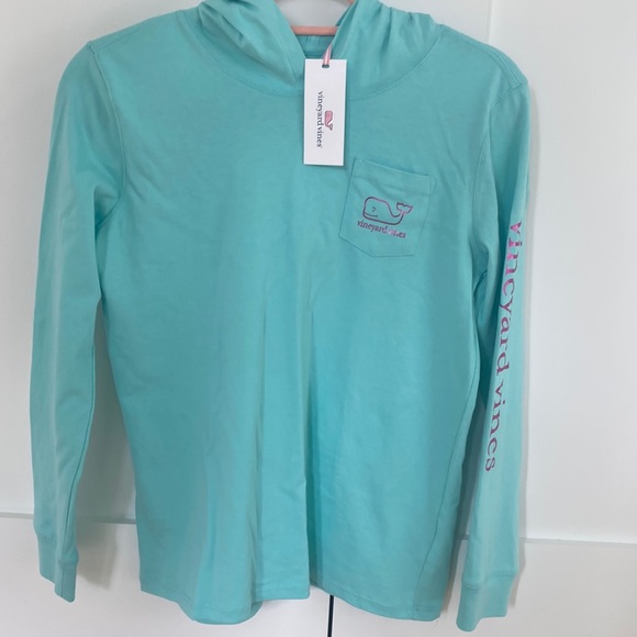 Vineyard Vines Girls LS Hoodie T Foil Whale. (14) - Picture 1 of 6